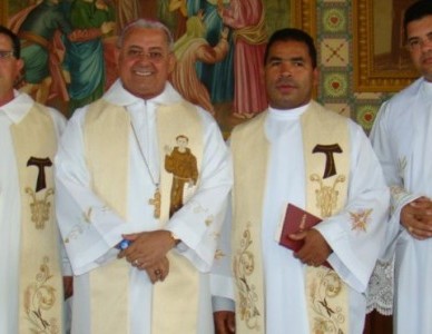 Bispo da Diocese de Alagoinhas (BA) visita o Santuário