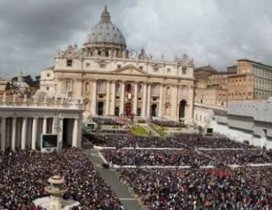 Anuário Pontifício aponta crescente número de católicos